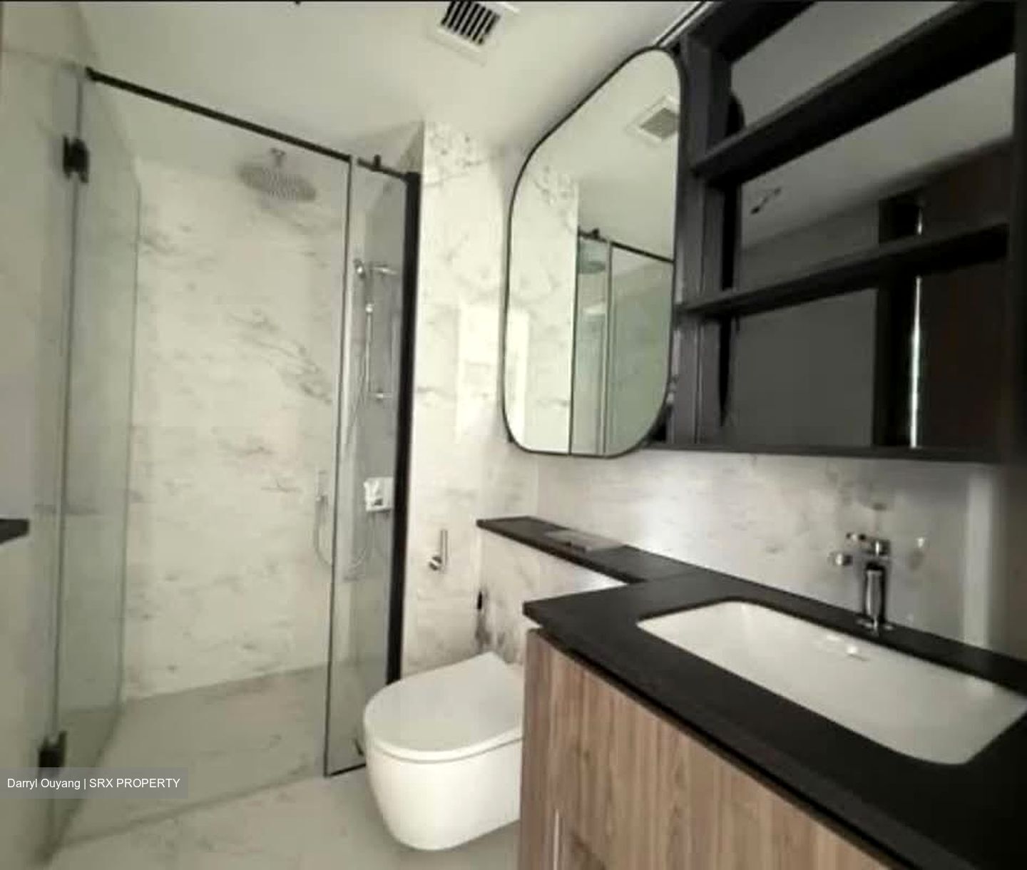 Tanah Merah Kechil Link (D16), Condominium #589919251